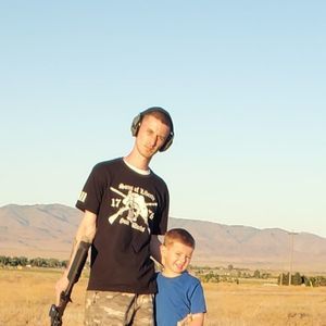 Meet your Posher, Max